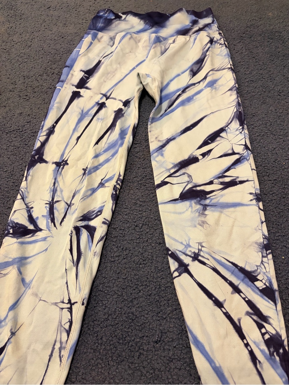 PINK Victoria's Secret Blue Tie-Dye Leggings